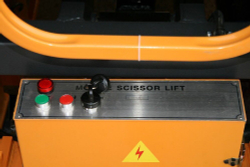 Подъемник ножничный несамоходный SJY-0.3-12 (380 В; 300 кг; 12 м) SMARTLIFT (SMART)
