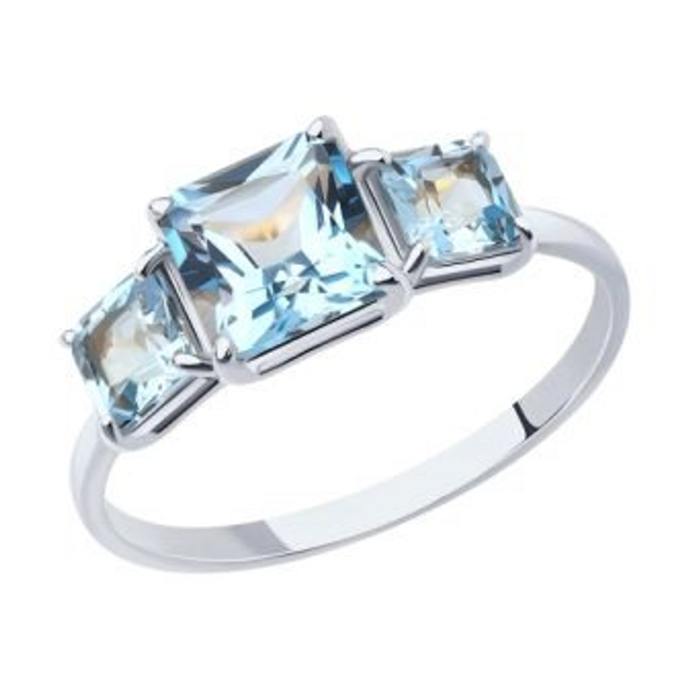 Кольцо из золота с топазами