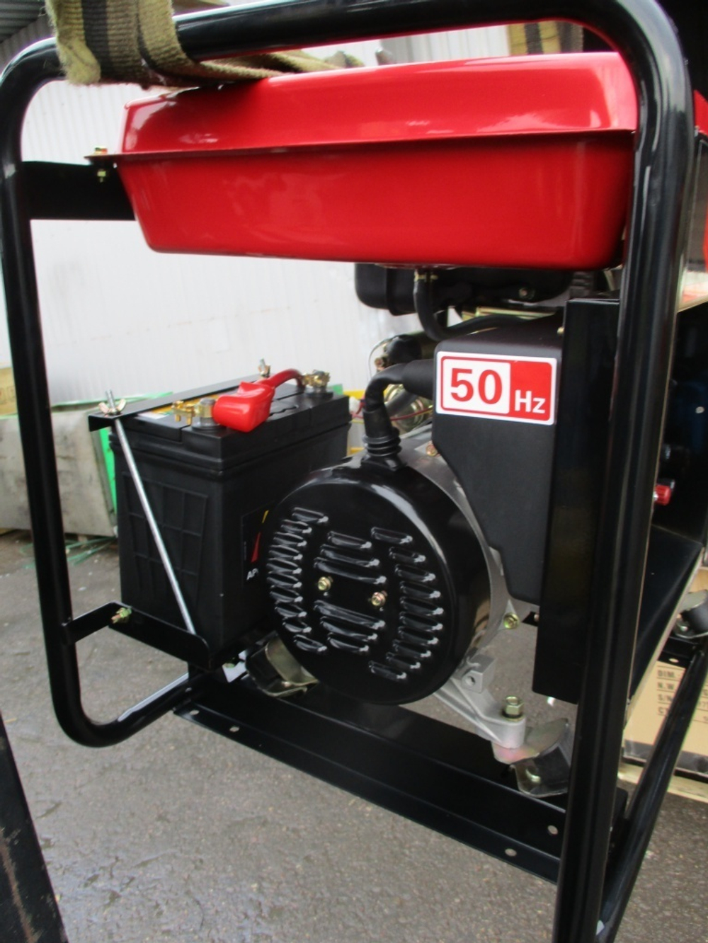 Дизельный генератор 6 кВт АМПЕРОС LDG 7500CLE-3