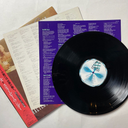 Винтажная виниловая пластинка LP Stevie Wonder Characters (Japan 1987) (Obi) Galaxy Paradise