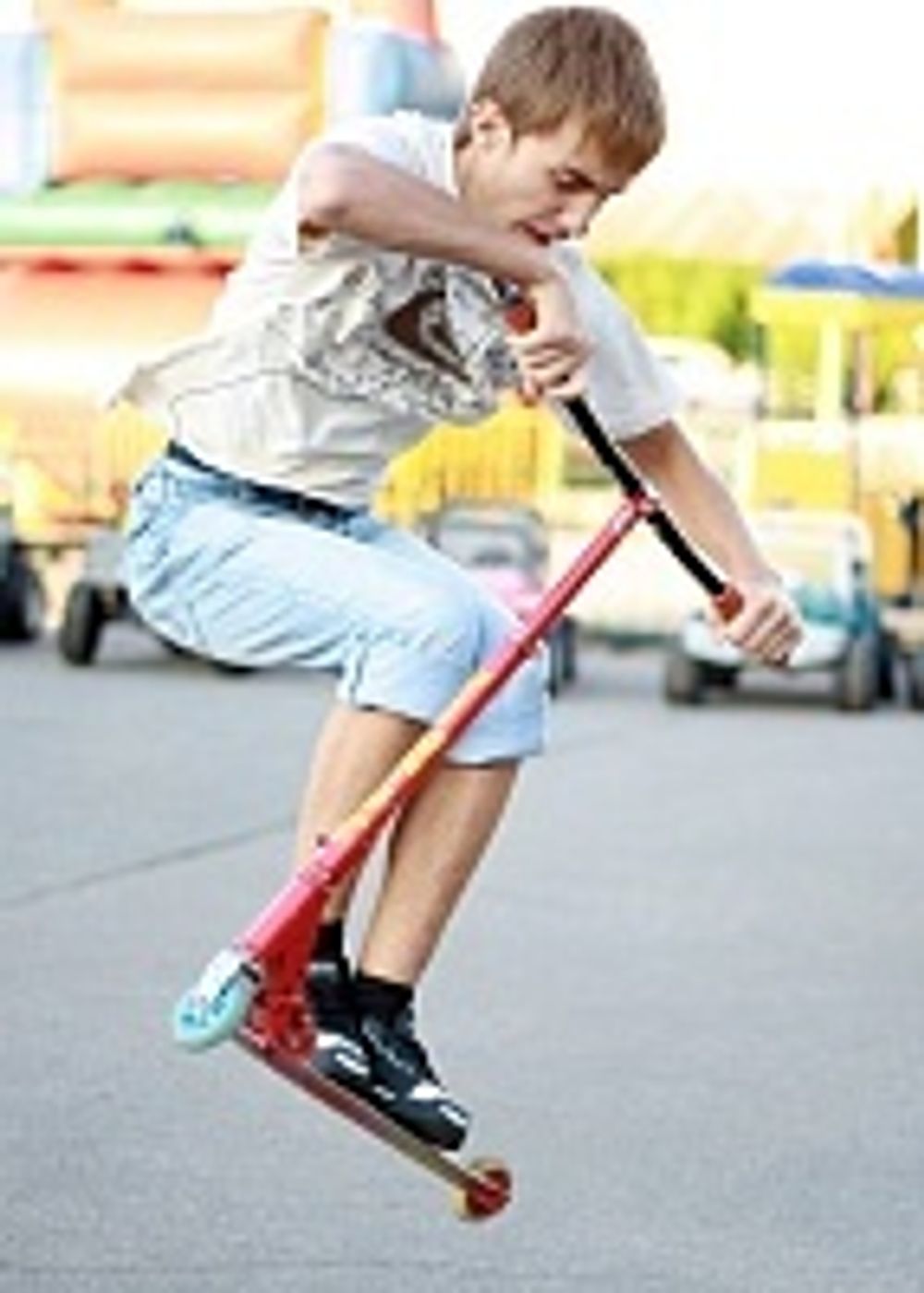 Трюковые самокаты. Особенности и отличия от обычных.