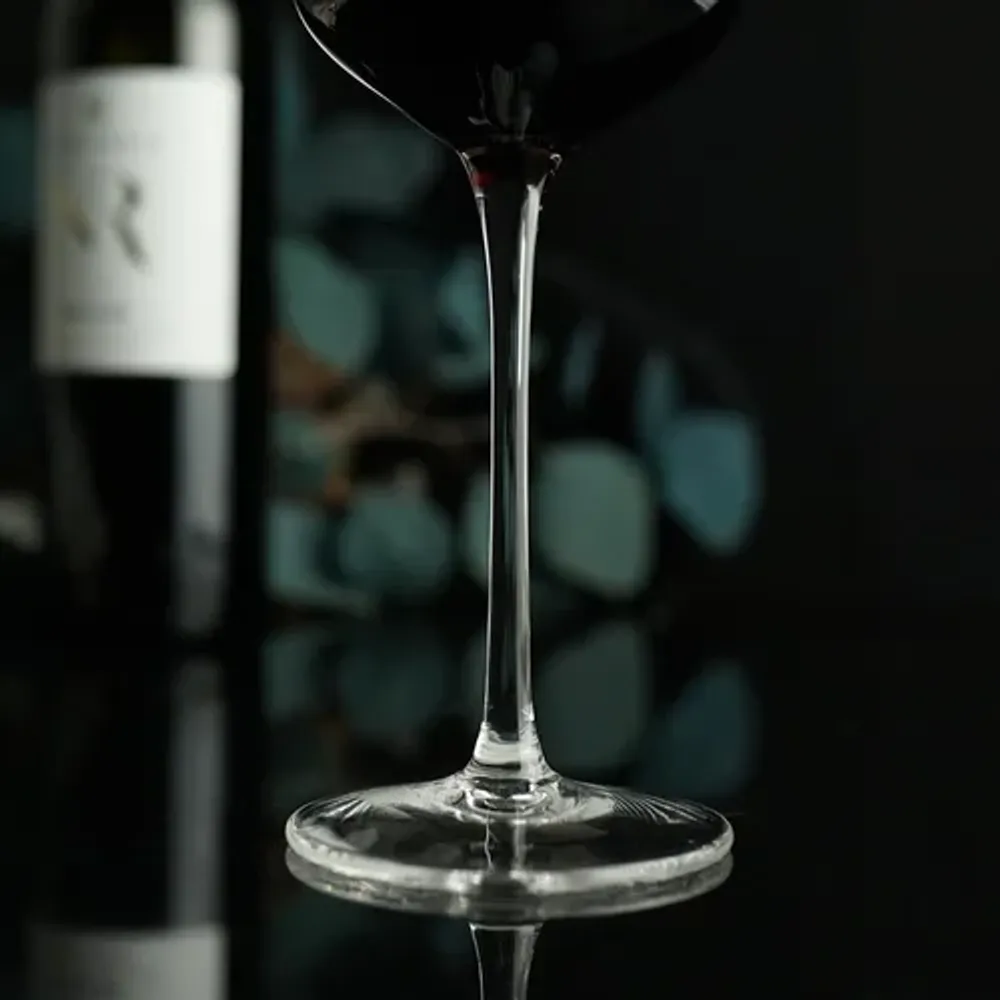 Бокал для вина 330 мл "Optical" d 7,7 см h22 см P.L. - BarWare [6]