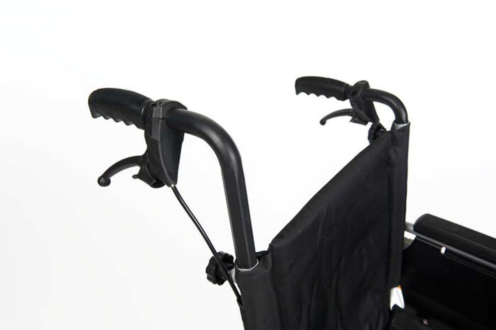 Кресло-коляска инвалидное механическое Vermeiren V100 (компл.D100)