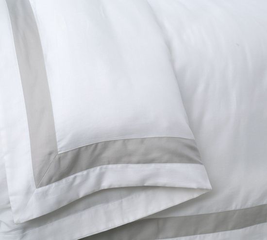 Евро комплект постельного белья Легкий ветер Queen (Королева) сатин