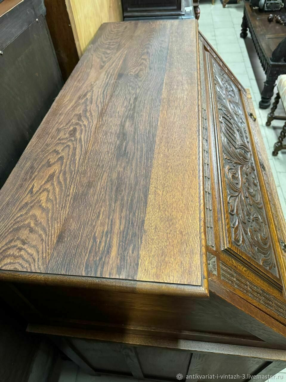 Антикварный стол/бюро