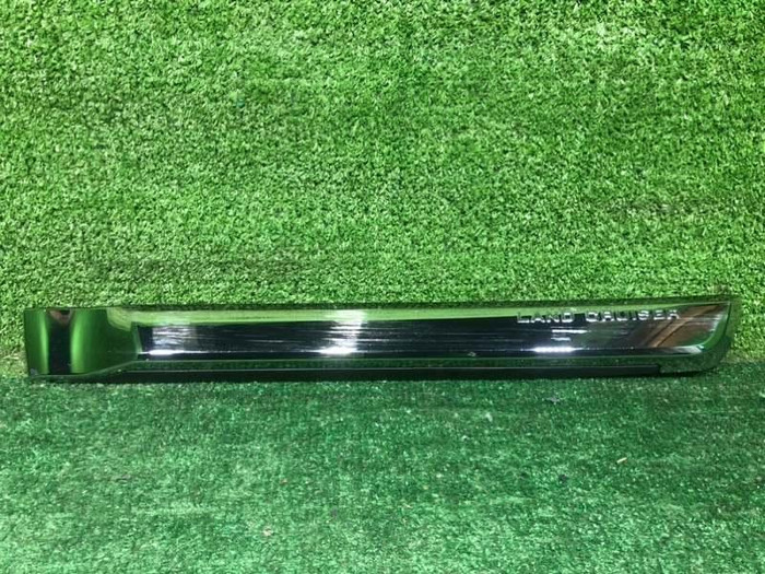 Накладка двери задняя левая Toyota Land Cruiser 200 (2015-2021)