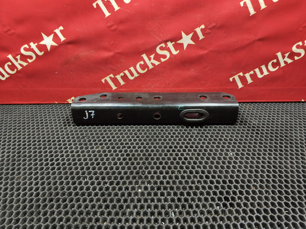 Кронштейн задней подвески кабины 2023г.