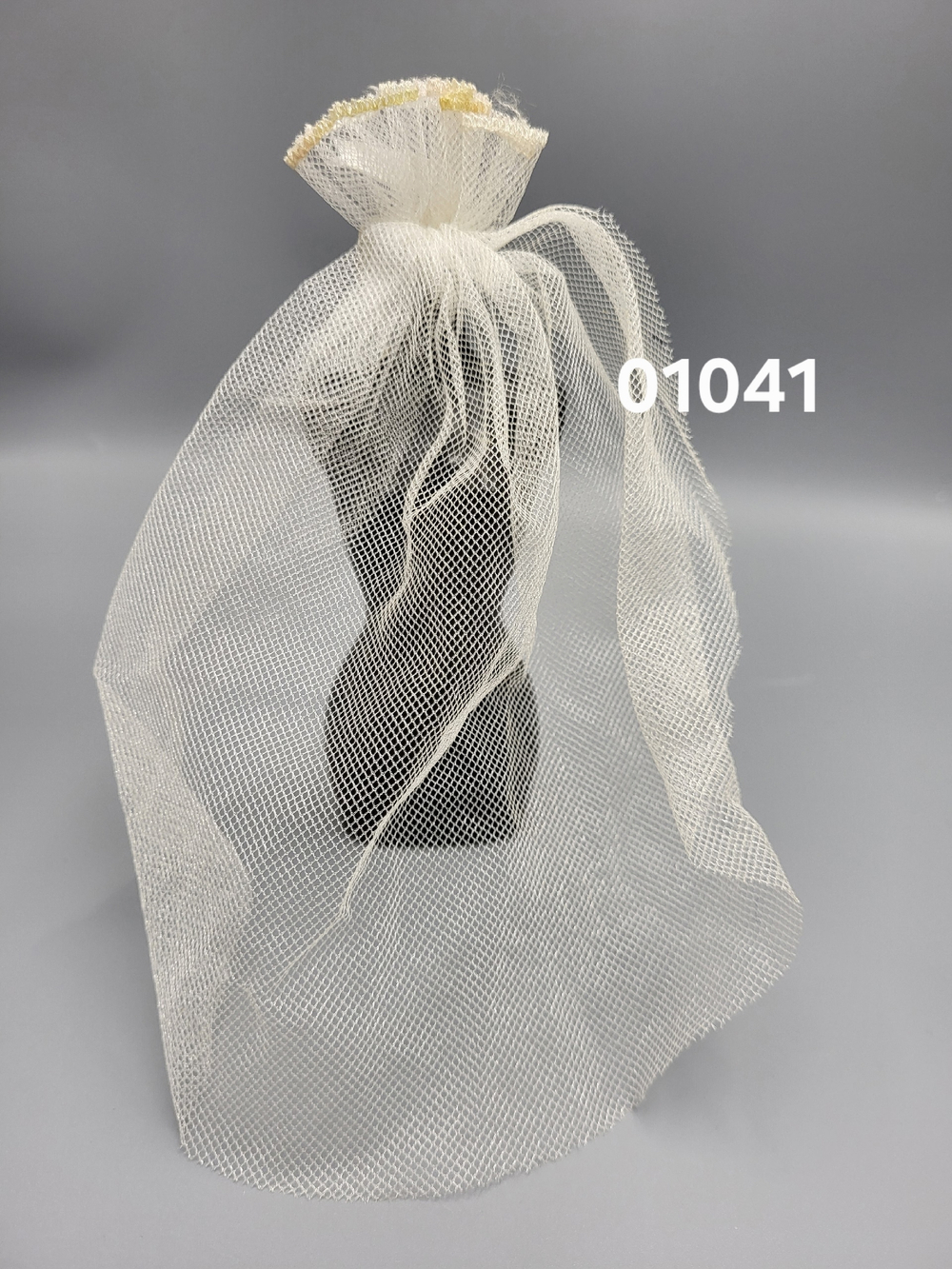 Аксессуар для куклы Барби винтаж фата 01041