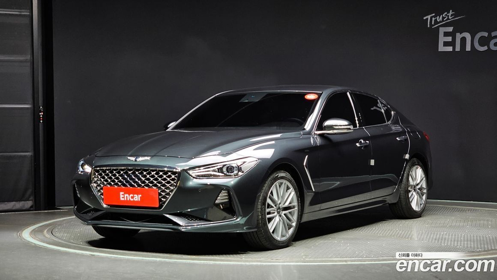 Genesis G70 2.0T AWD (10.2019)