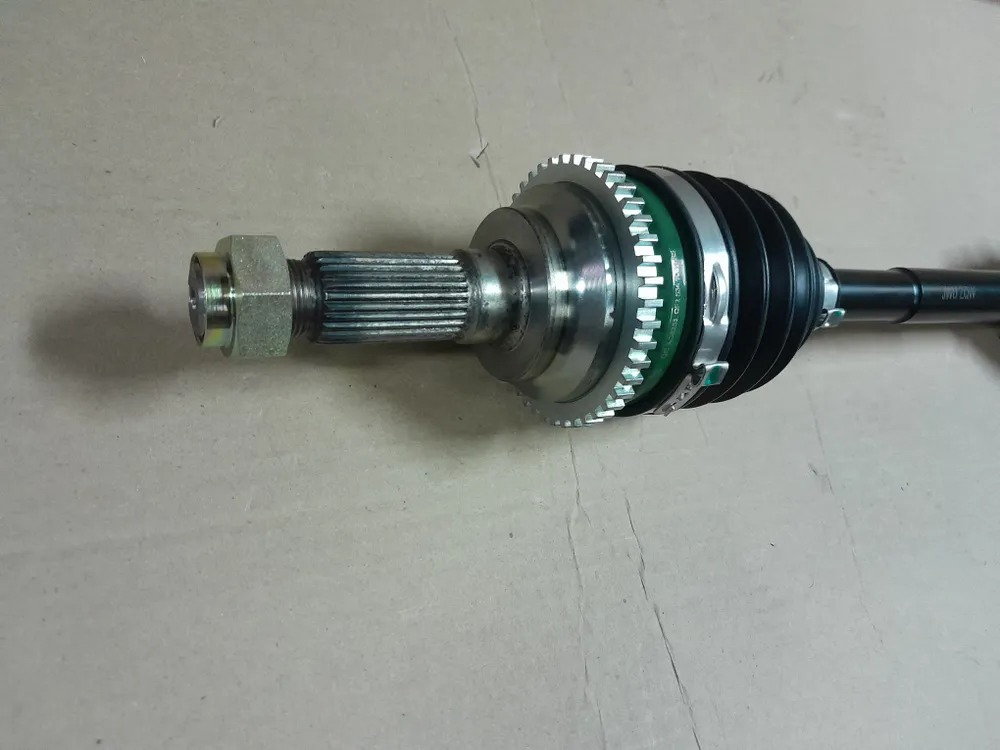 Привод колеса пер Левый в сборе FD612560XDL2