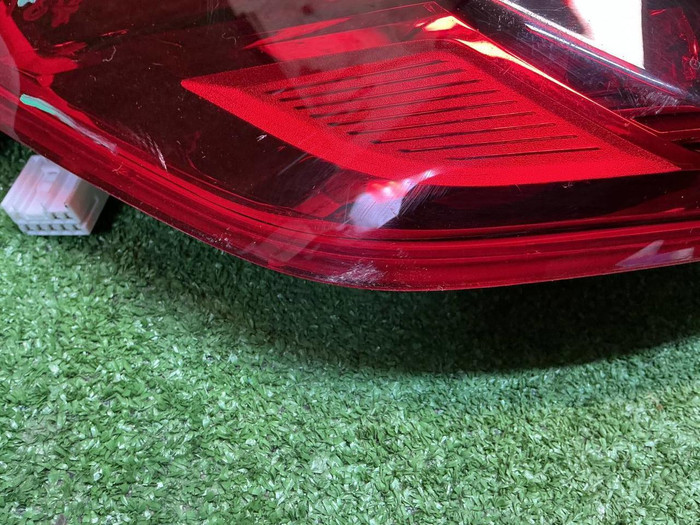 Фонарь левый внешний Hongqi HS5 (2019-н.в.)