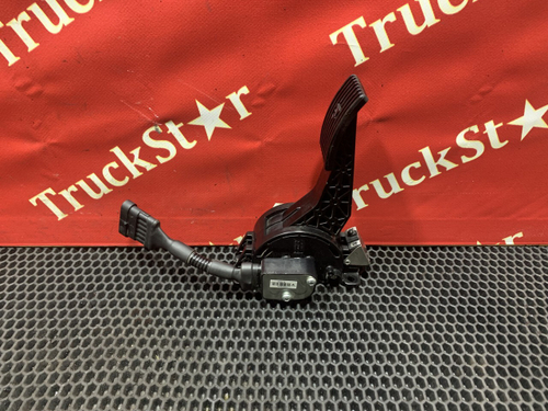 Педаль газа 2023г