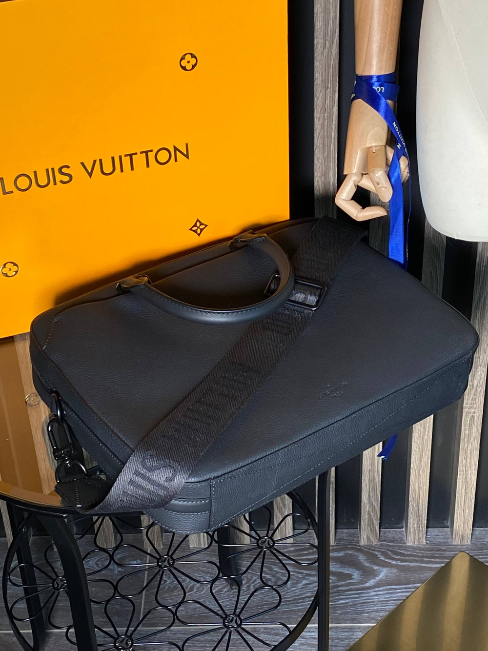 Портфель Louis Vuitton