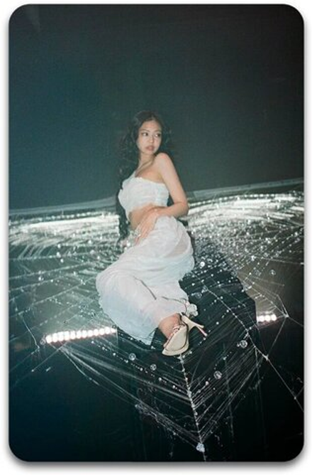 Карта #3140 / Jennie (BLACKPINK)