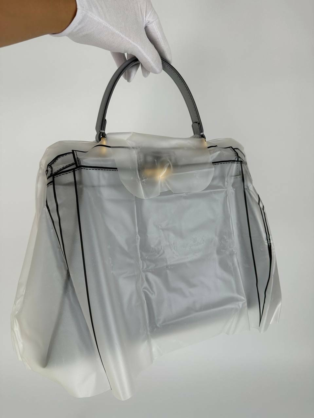 Сумка Fendi Peekaboo medium