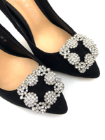 Туфли с брошью