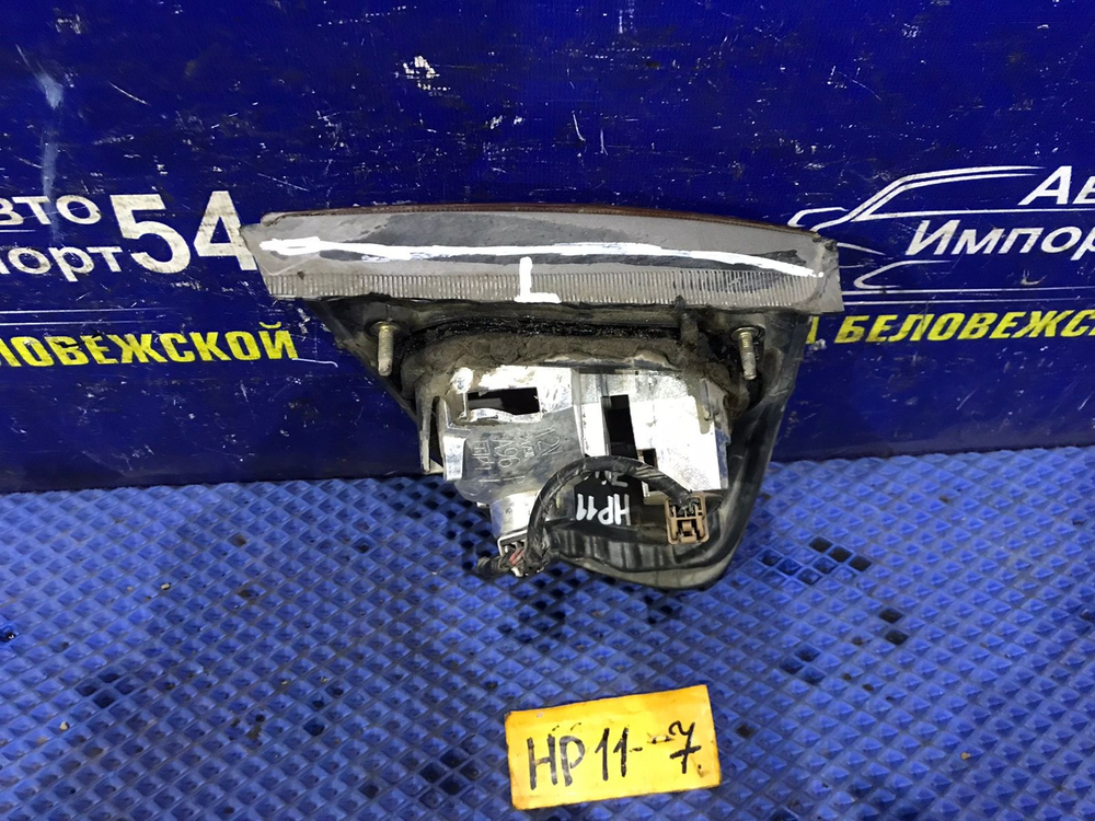 Стоп левый NISSAN PRIMERA 1998