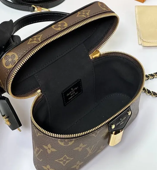 Сумка Louis Vuitton Vanity Chain Pouch коричневая