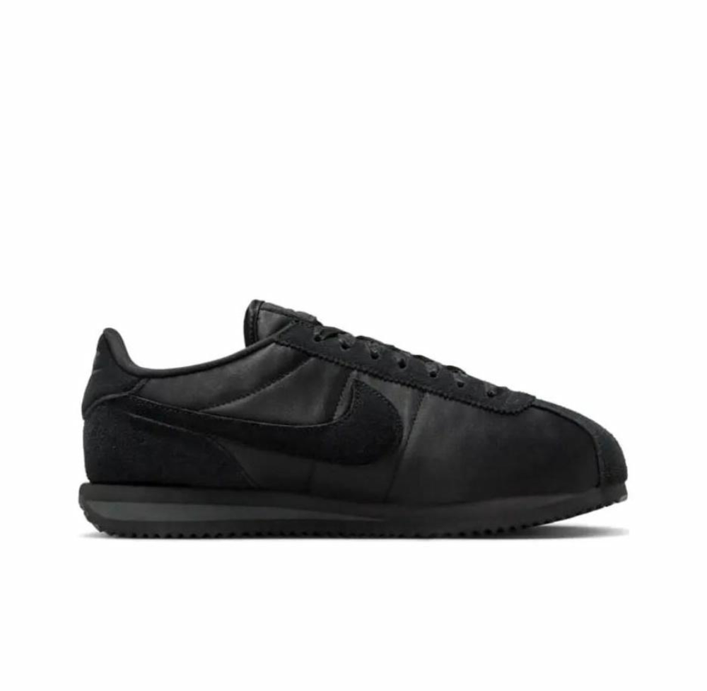 Женские кроссовки Nike Cortez Textile Satin 'Triple Black' FV5420-002