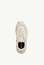 Кроссовки Moncler Trailgrip из замши и кожи с технологичным верхом в бежевом цвете