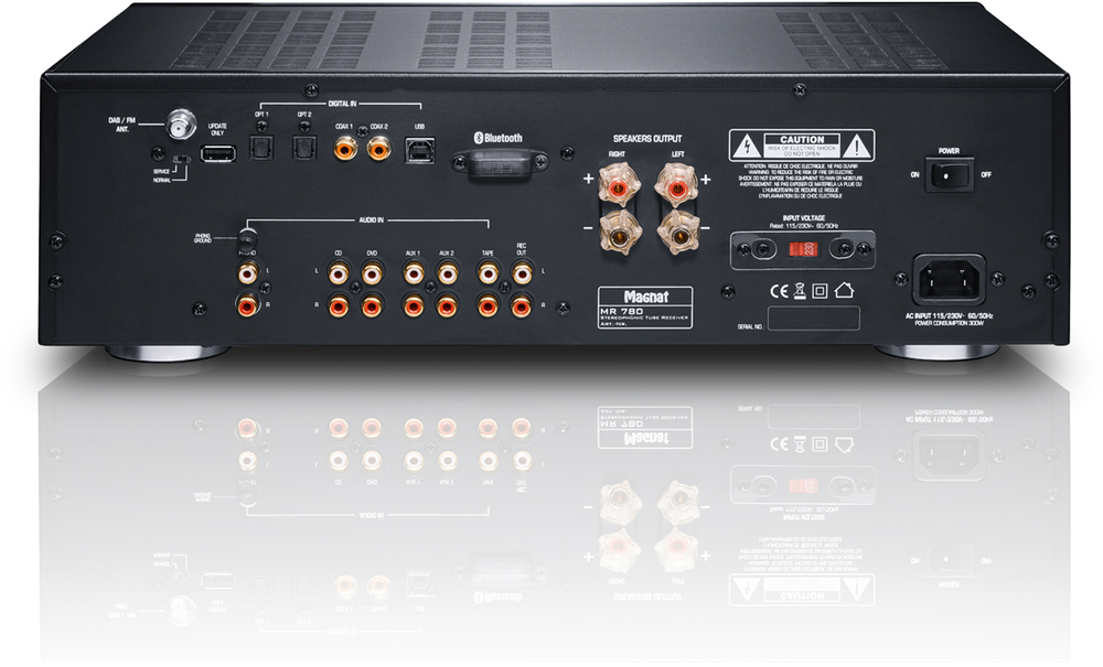 Magnat MR 780, гибридный интегрированный стерео усилитель