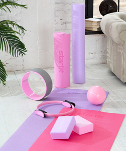 Ролик для йоги и пилатеса FA-501, 15x90 см, фиолетовый пастель