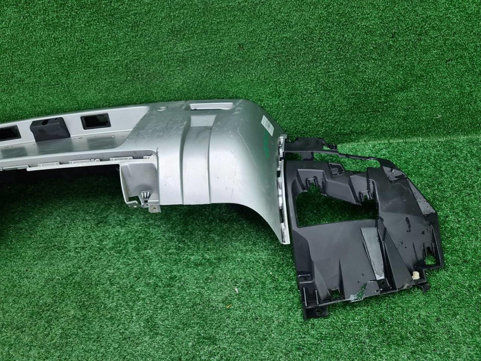 Бампер задний Land-Rover Defender 2 L663 (19-нв)