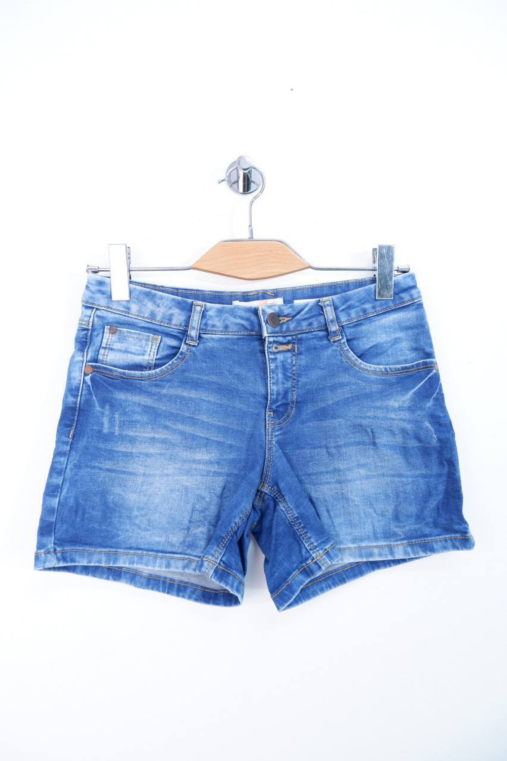 Шорты Clockhouse джинсовые, маркировка 38, визуально на 44 размер