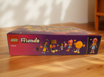 LEGO Friends 42649 «Кондитерская в Хартлейк-Сити» — сладости, витрина и кафе