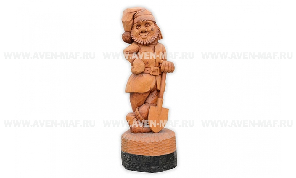 Деревянная фигура Гном с лопатой