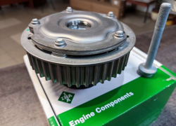 Впускной регулятор фаз газораспределения 427100410