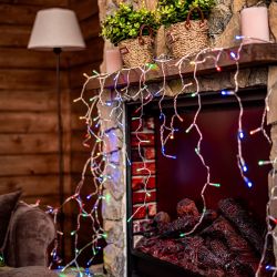 ULD-B6007-300-DTA MULTI IP44 Бахрома светодиодная. 6м. 300 светодиодов. Разноцветный свет. Провод прозрачный. ТМ Uniel