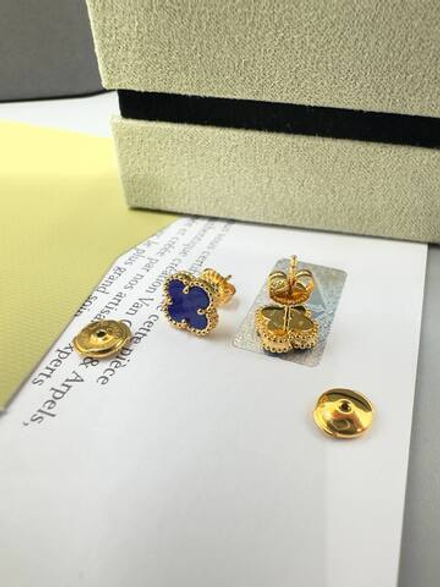 Серьги Van Cleef & Arpels