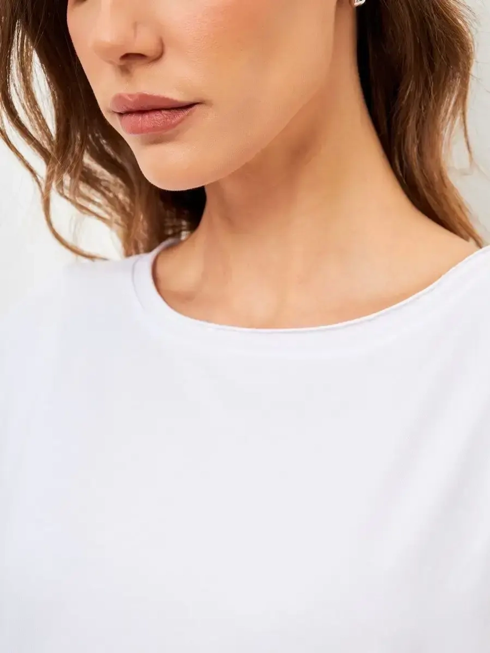 Лонгслив оверсайз с рукавом 3/4 белый