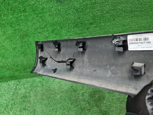 Накладка двери передняя Nissan Qashqai 2 j11 13-23