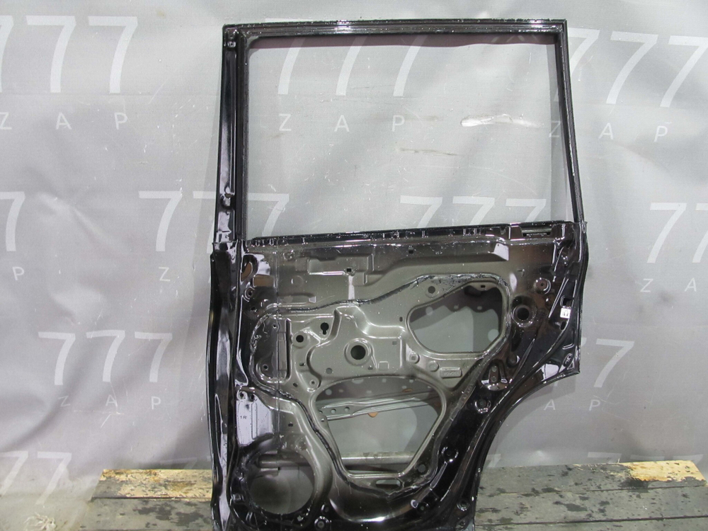 Дверь задняя правая Toyota Land Cruiser Prado 150 09-нв Б/У Оригинал 6700360470