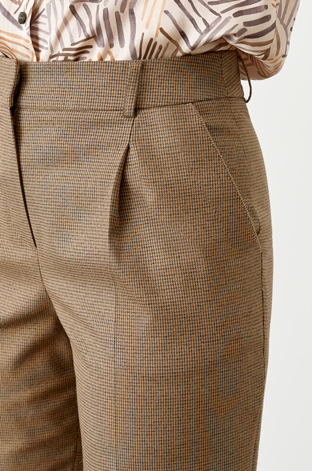 3932 Брюки женские  (песочный)