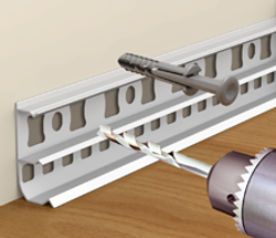 Плинтус ПВХ Идеал Классик 001 Белый с цельной лицевой частью 2200х70х22 мм