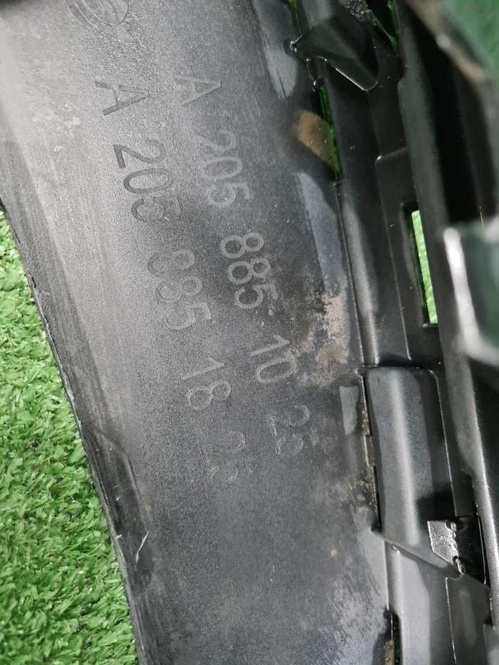 Бампер передний Mercedes C W205 (2014-2018) AMG