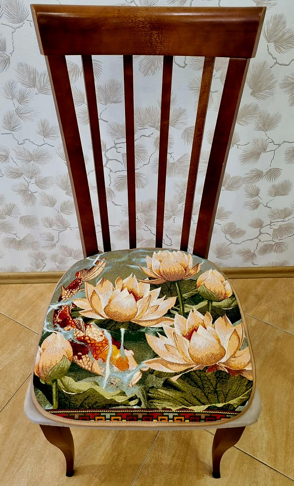 Сиденье из гобелена на стул "ДВ. КУВШИНКИ", размер 43*43см, Россия.