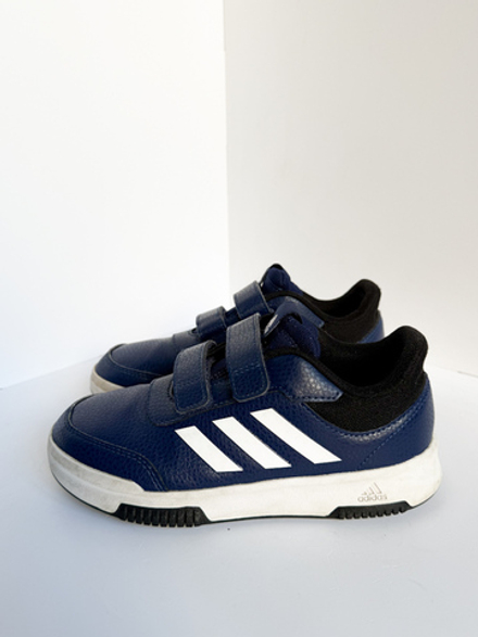 Кроссовки Adidas , 33