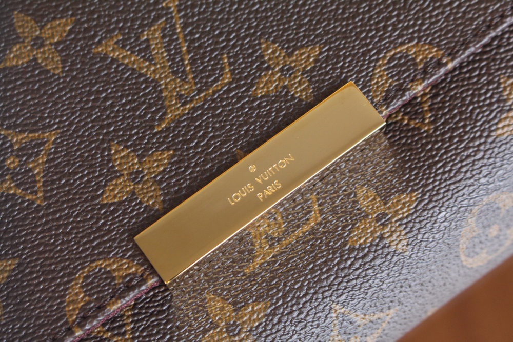 Louis Vuitton Favorite MM