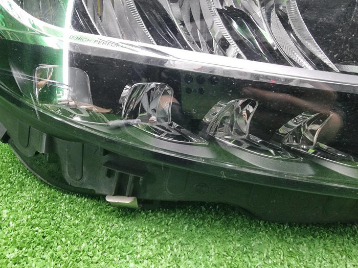 Фара правая Mercedes C w205 (2018-2023) LED