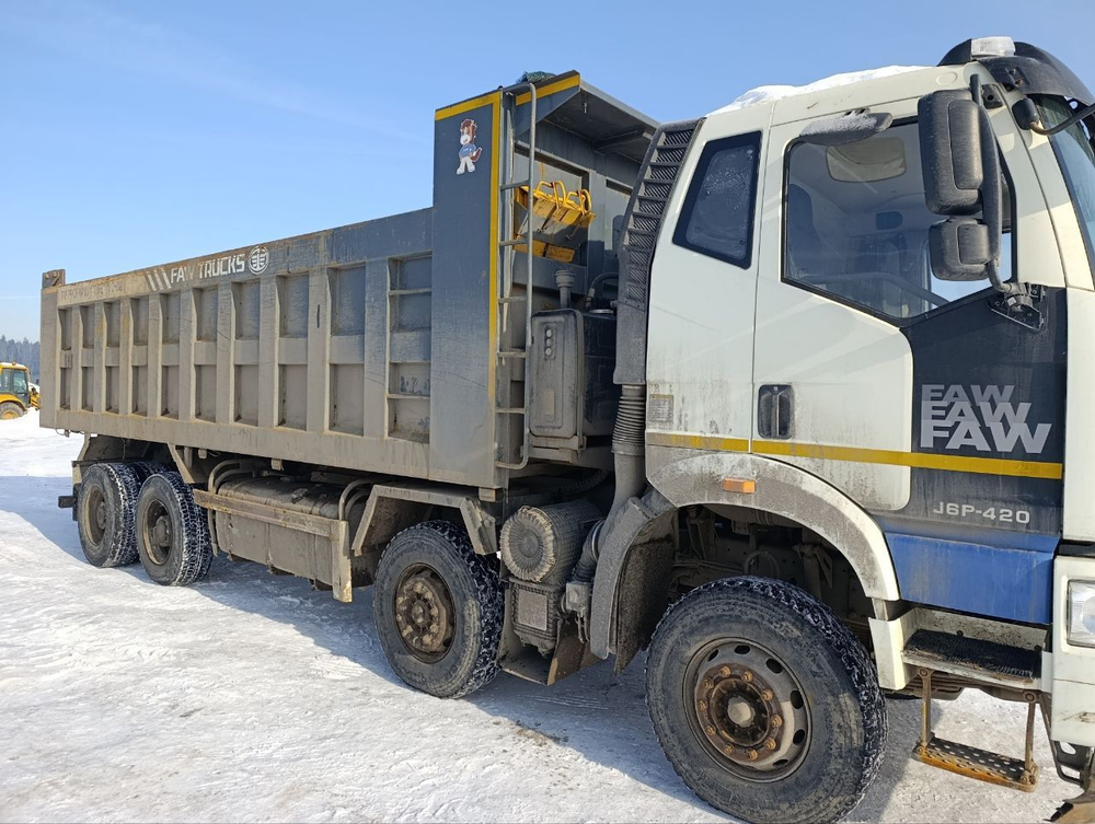 FAW J6 8x4 Самосвал CA3310P66K24T4E5 (Дизельный, 11,1 л, 420 л.с., МТ)