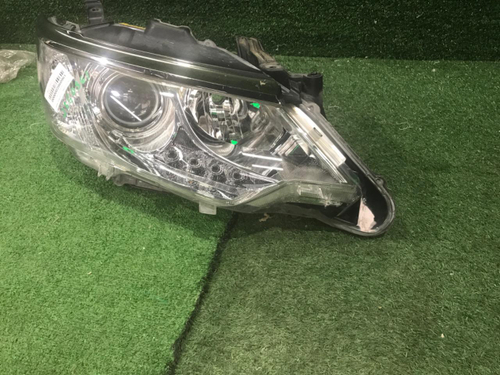 Фара правая Toyota Camry 7 XV50 (2014-2017) ксенон не адаптив