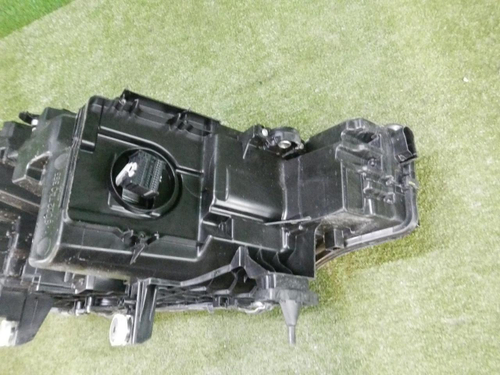 Фара левая BMW X7 G07 (2019-2022) Laser Light