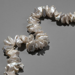 Жемчуг культивированный в форме лепестков "Кеши", белый, 8-17мм