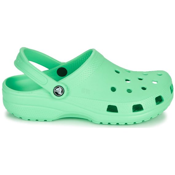 Crocs Classic Clog 'Light Grass Green'