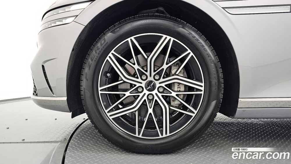 Genesis G90 (RS4) Бензин 3.5 Turbo 2WD (08.2022)