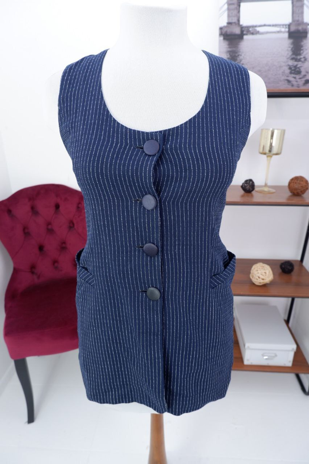 Жилет удлинённый 44 размер